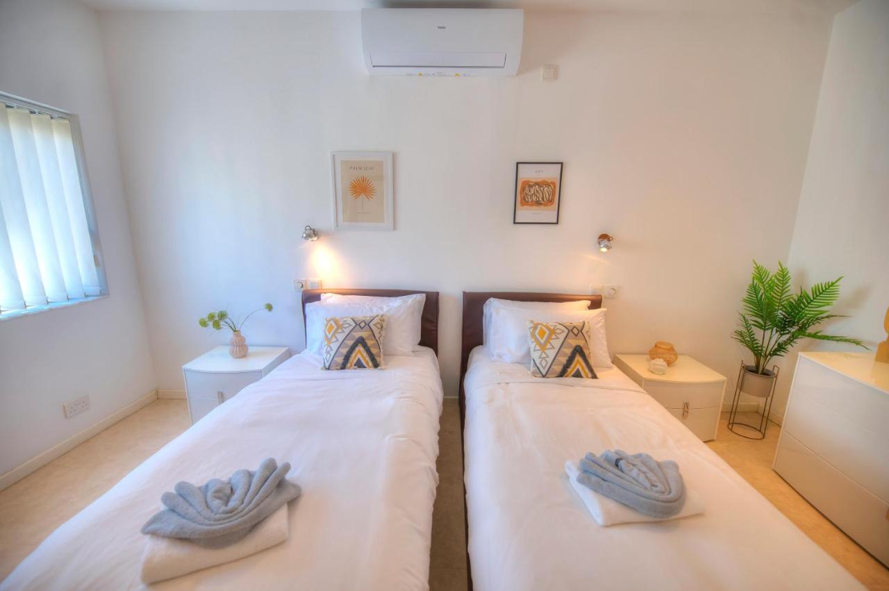 Spacious 3bedrooms With Spectacular Views Goslm-6 * Sliema